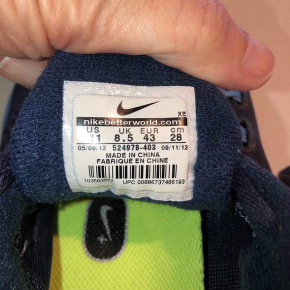 Women’s Nike lunarglide +4 Shield - Picture 8 of 12